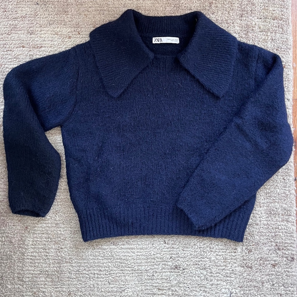 Zara navy wide collar sweater size small